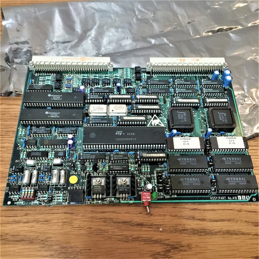 SIEMENS  PART# 416138 CONTROLLER / BOARD