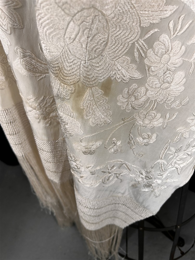 antique silk shawl embroidered white large 26x90 fringe 16 in. original 1800