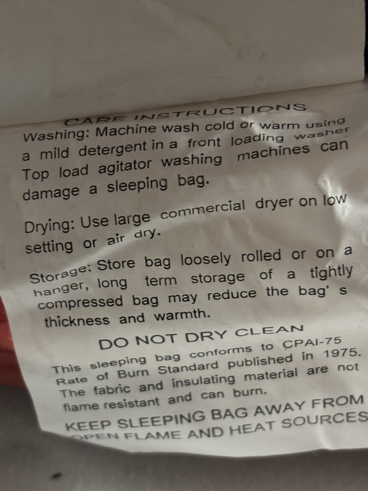 Eddie Bauer Sleeping bag - 33x80