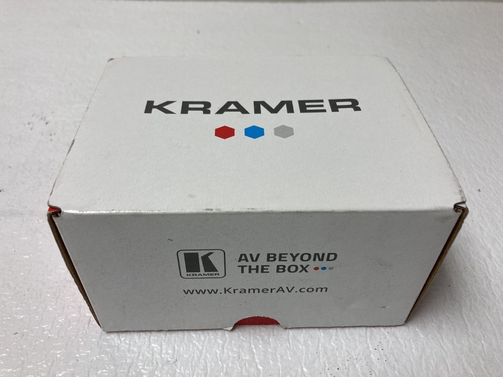Kramer DigiTOOLS VS-211H2 Automatic HDMI Standby Switcher Open Box