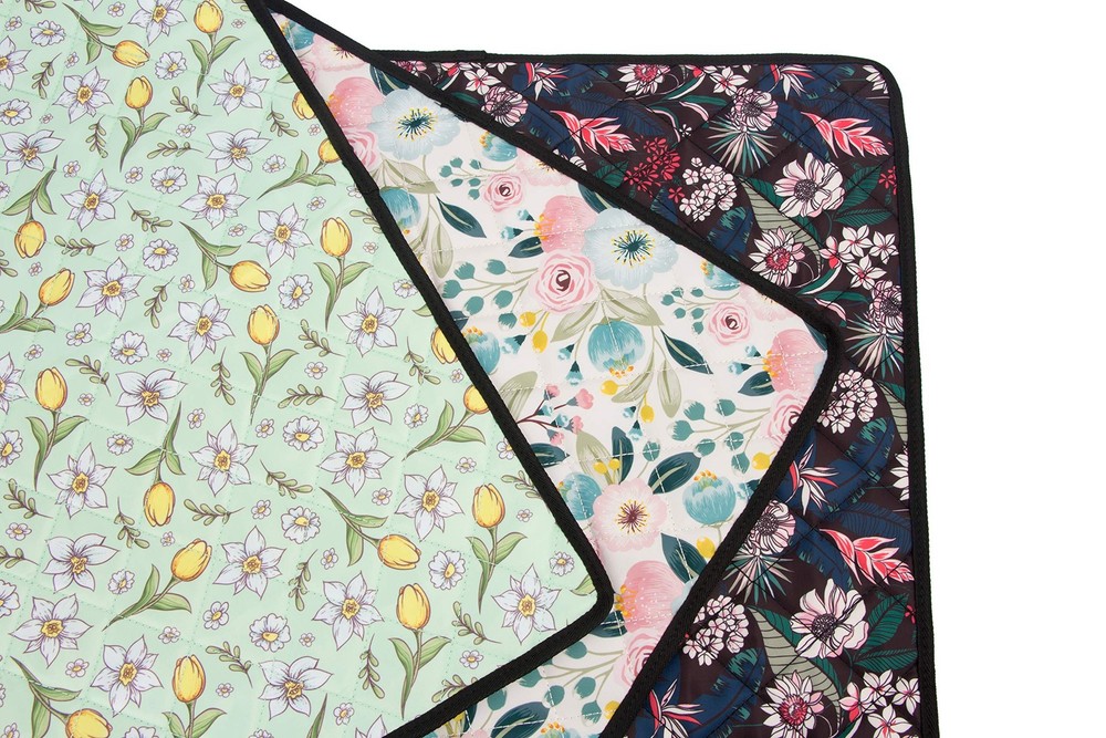 PACMAXI Sewing Machine Pad for Table with 1-Floral With Beige Background