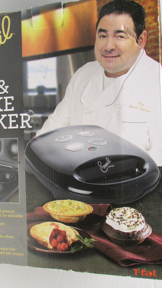 NEW Emeril Pie And Cake Maker Electric Appliance