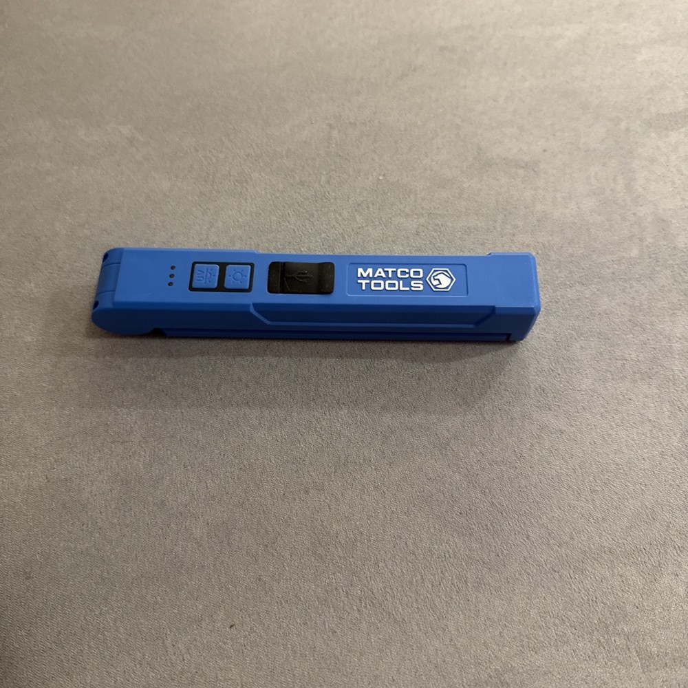 Matco Tools Slim Rechargeable Light With UV - SFL500