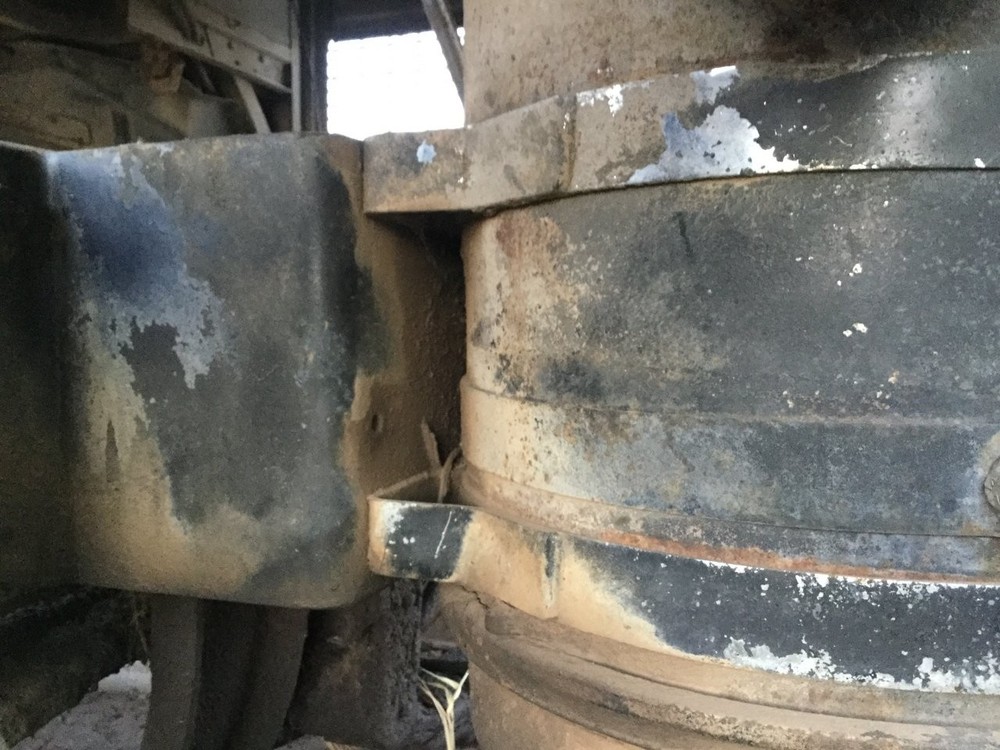 GMC ASTRO Right/Passenger Air Cleaner - Used