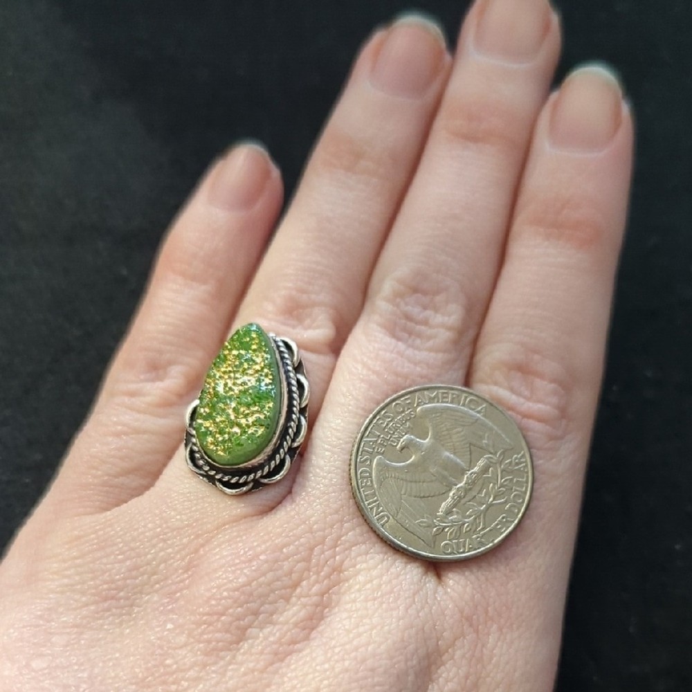 Silver Plated Green Agate Druzy Gemstone Teardrop Statement Ring - Size 6.75