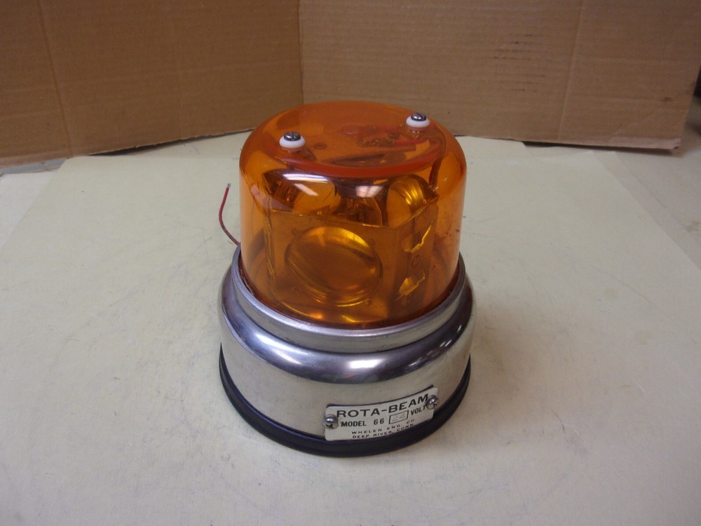 Whelen Model 66 Rota-Beam , 24V