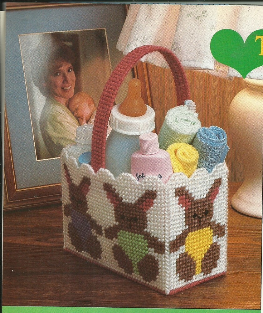 A0241 WEE WONDERS NURSERY SET PLASTIC CANVAS PATTERN