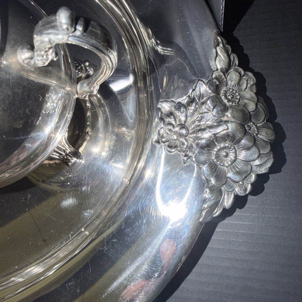 Oneida USA Coffee/Tea Set With Rococo Style Platter