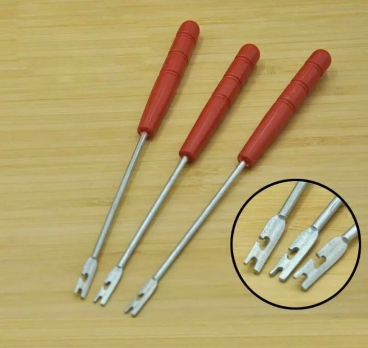 2 × Fishing Hook Removed