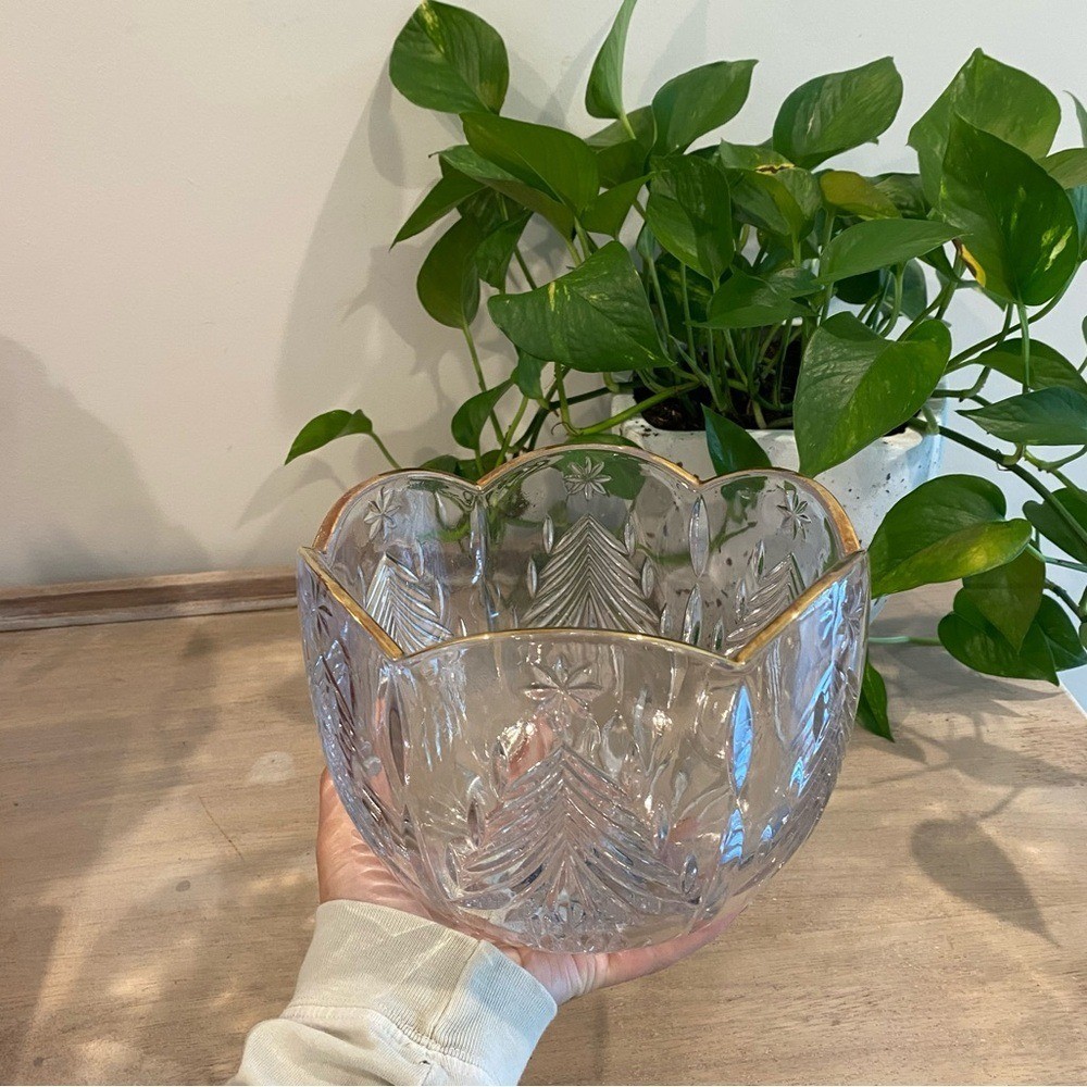 Mikasa Christmas Tree Bowl