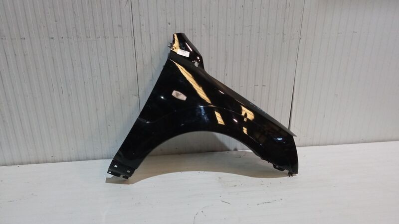 A 03079 front wing rh KIA SORENTO BL 2002 718083