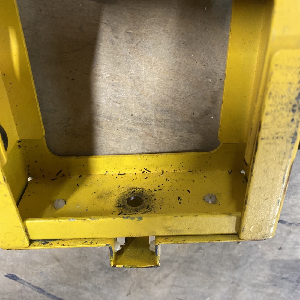 Genuine Dewalt Miter Saw Stand Work Piece Support & Length Stop DW7232