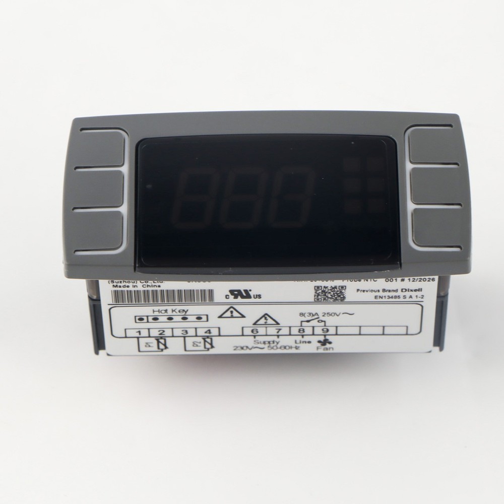 1PCS NEW Copeland XR01CX-5N8C0 Temperature Controller