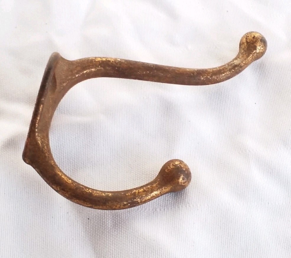 Vintage Hardware Distressed 4" Coat & Hat Hook Wall Mount Rustic Farmhouse Decor