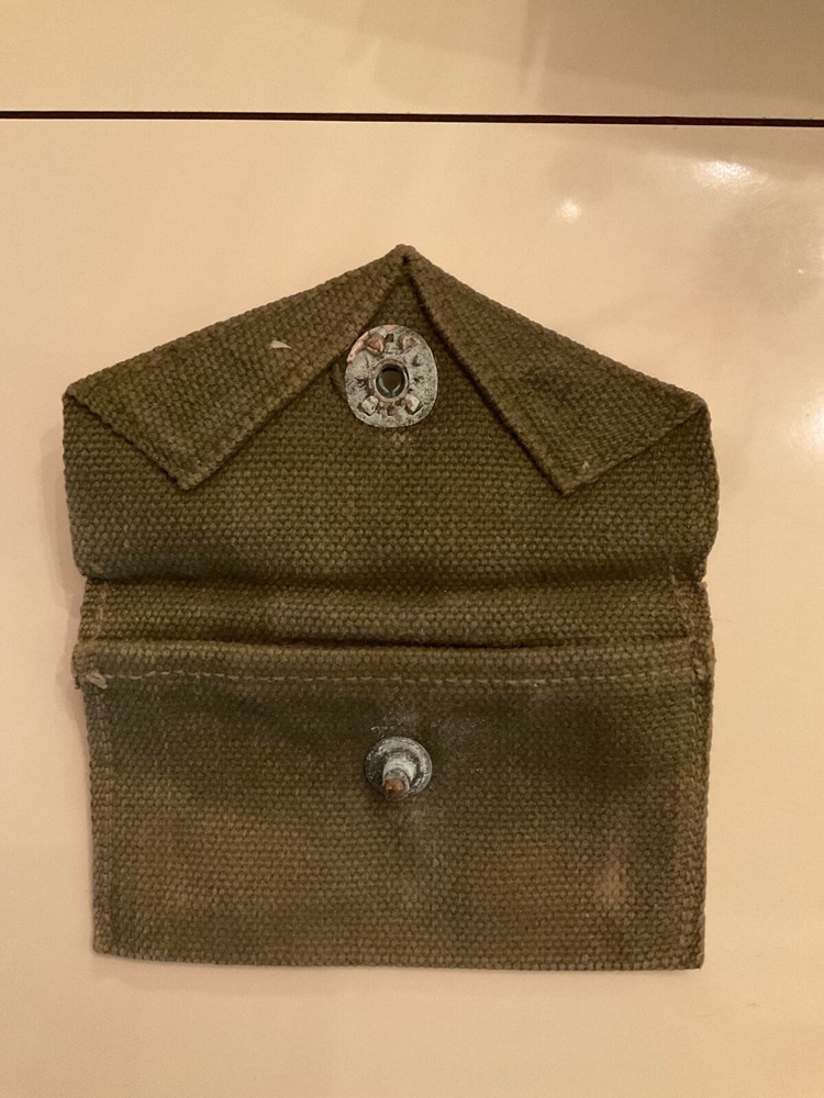 WWII US Army Infantry First Aid Bandage Carry Case 1944 ?