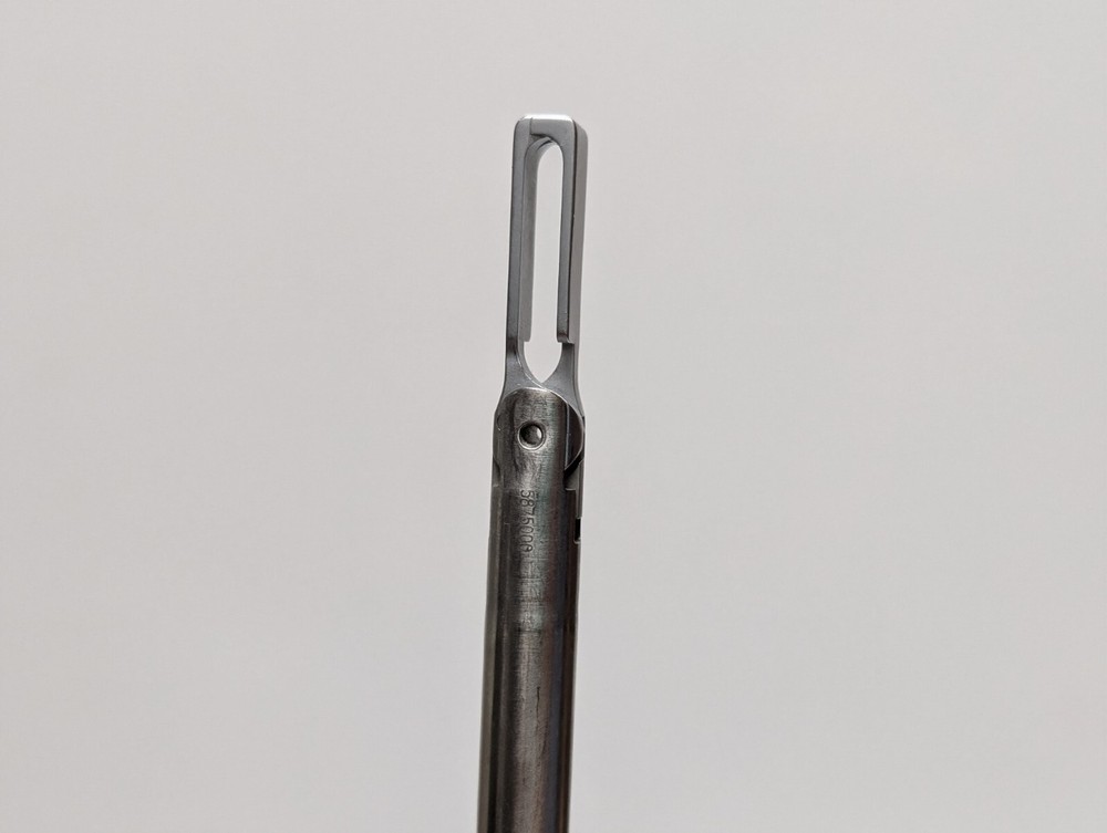DAVOL 5875000 Grasper (USED).