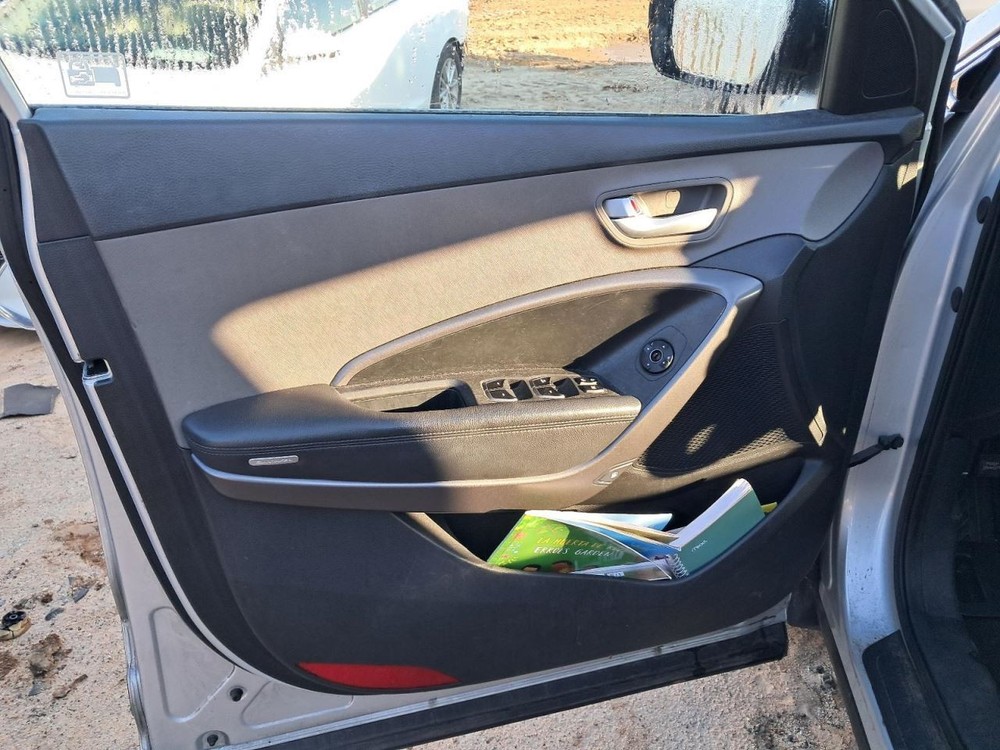 SANTA FE 2013 Glove Box 4852430