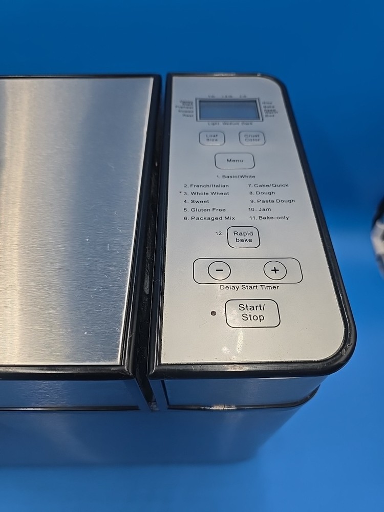 Cuisinart CBK100 Automatic Bread Maker Machine Silver 120VAC 500W