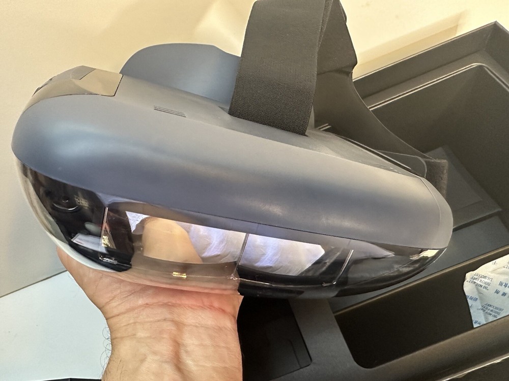 Lenovo Star Wars Jedi Challenges AR Headset w/ Lightsaber Controller Virtual