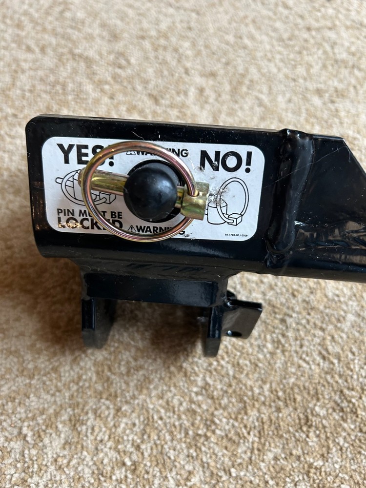 Roadmaster quick disconnect crossbar towbar bracket