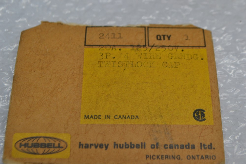 HUBBELL 2411 PLUG NSNP