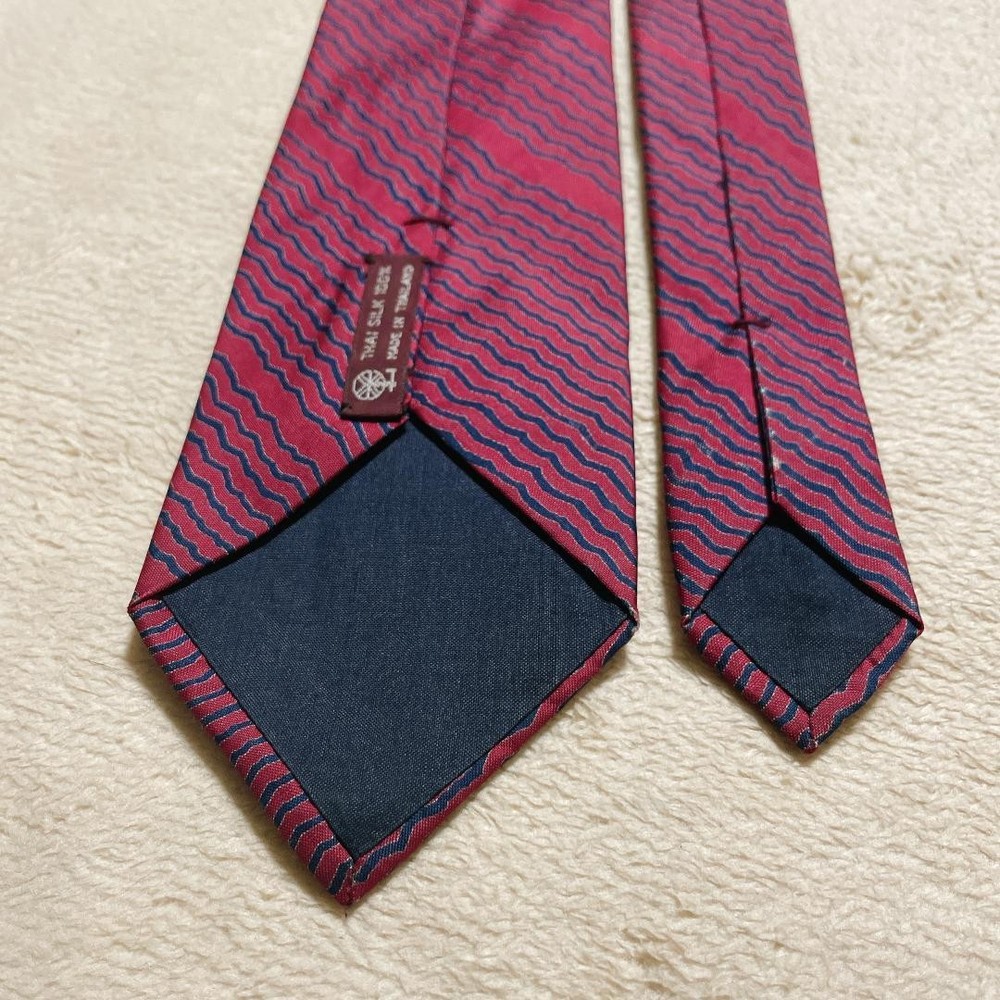 Jim Thompson Silk All-over Pattern Tie Red Glossy
