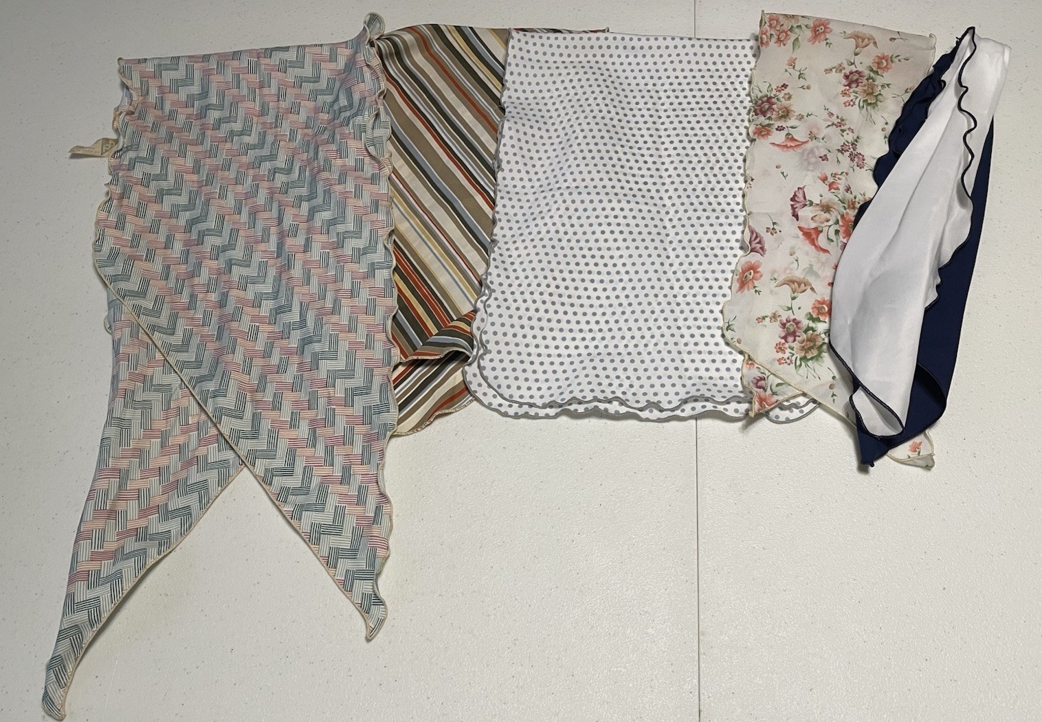 Vintage Scalloped Scarf Scarves Lot Of 5 Neckerchiefs DCI Polyester Rectangular
