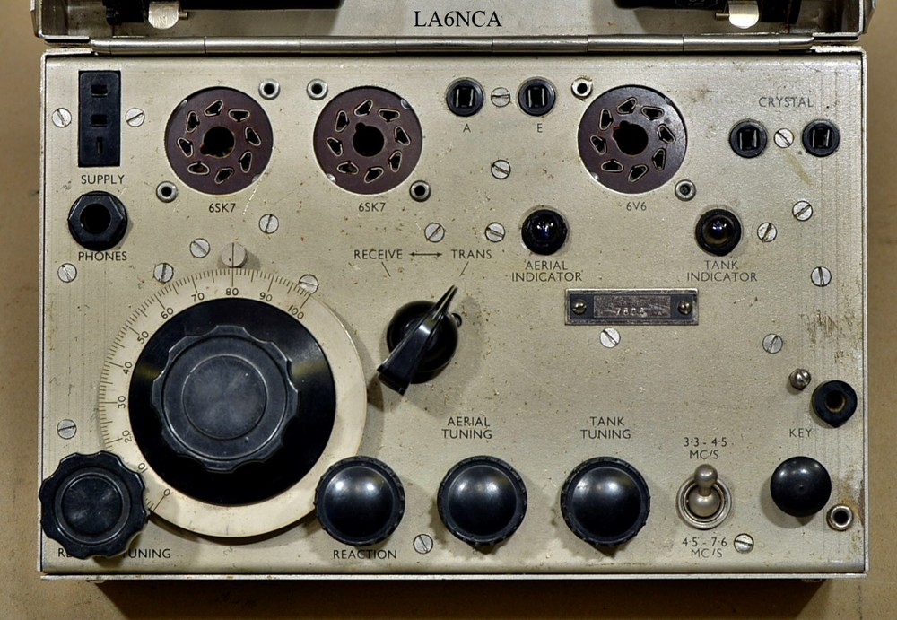 PARASET replica transceiver PHONES vintage connector