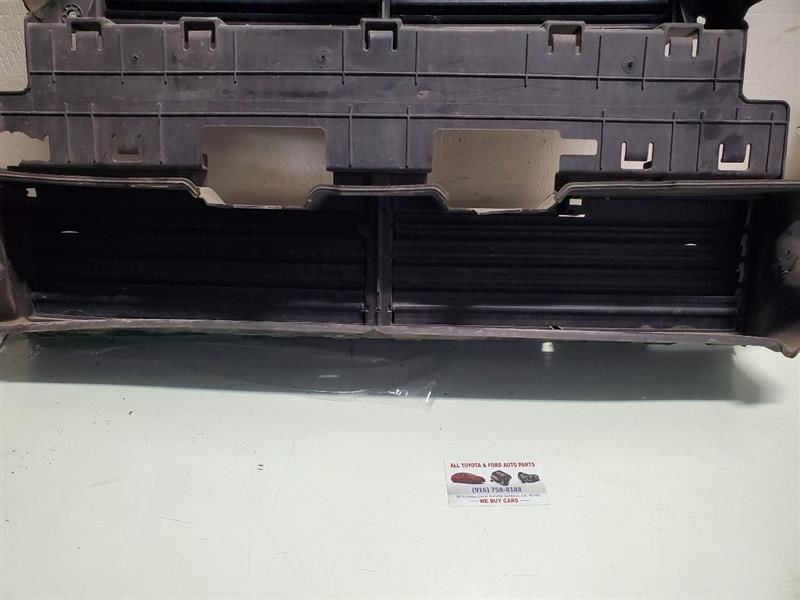 FUSION 2016 Air Shutter 15516 OEM Used Part