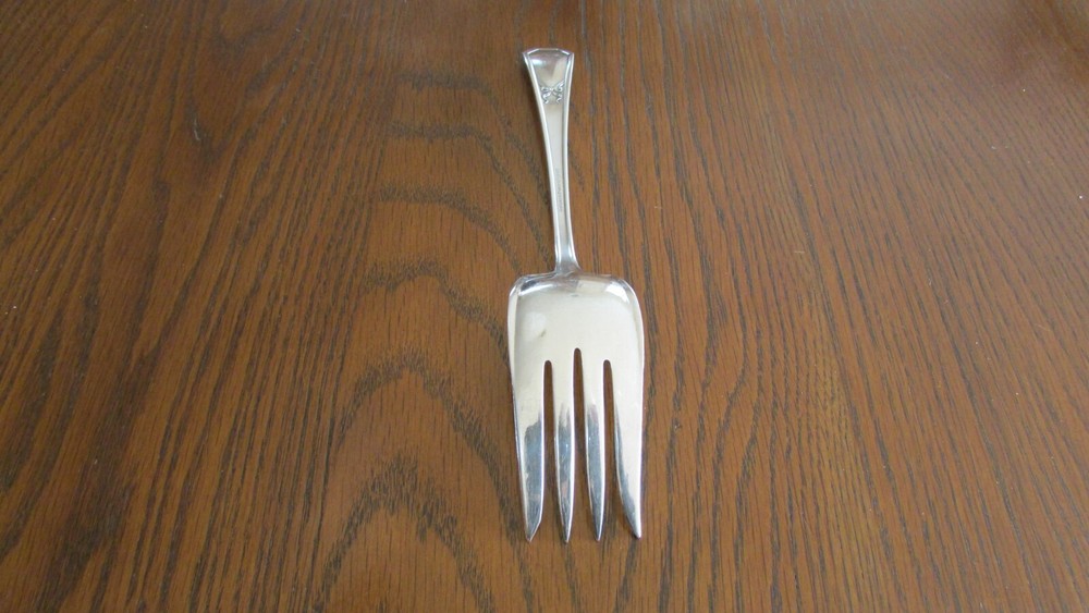 Holmes & Edwards Silver Plate Monogram QLB Cold Meat Serving Fork