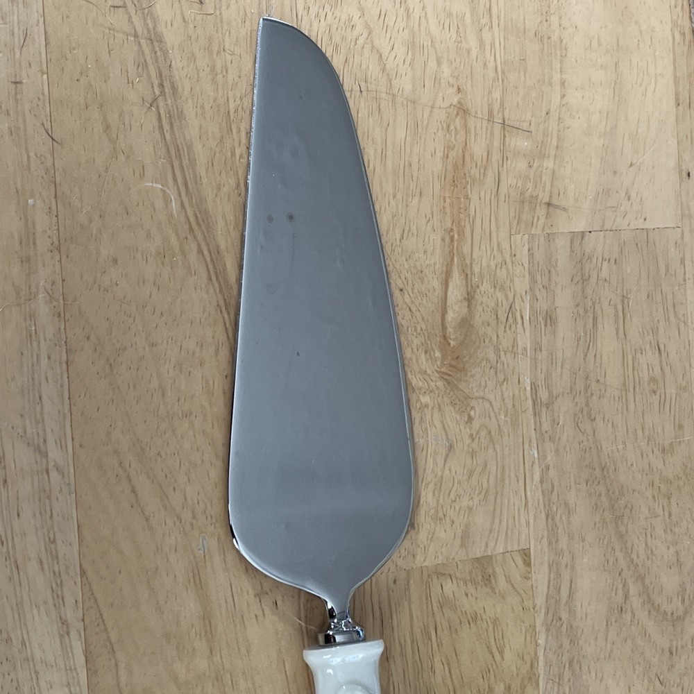 Lenox Wedding Cake Server Porcelain Handle