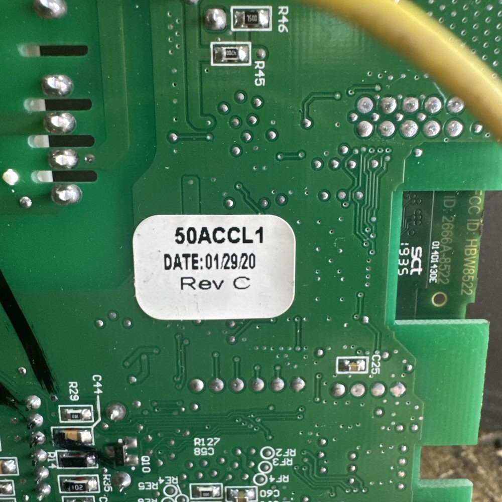 50ACCL1 1/29/2000 Master Logic board Yellow learn button