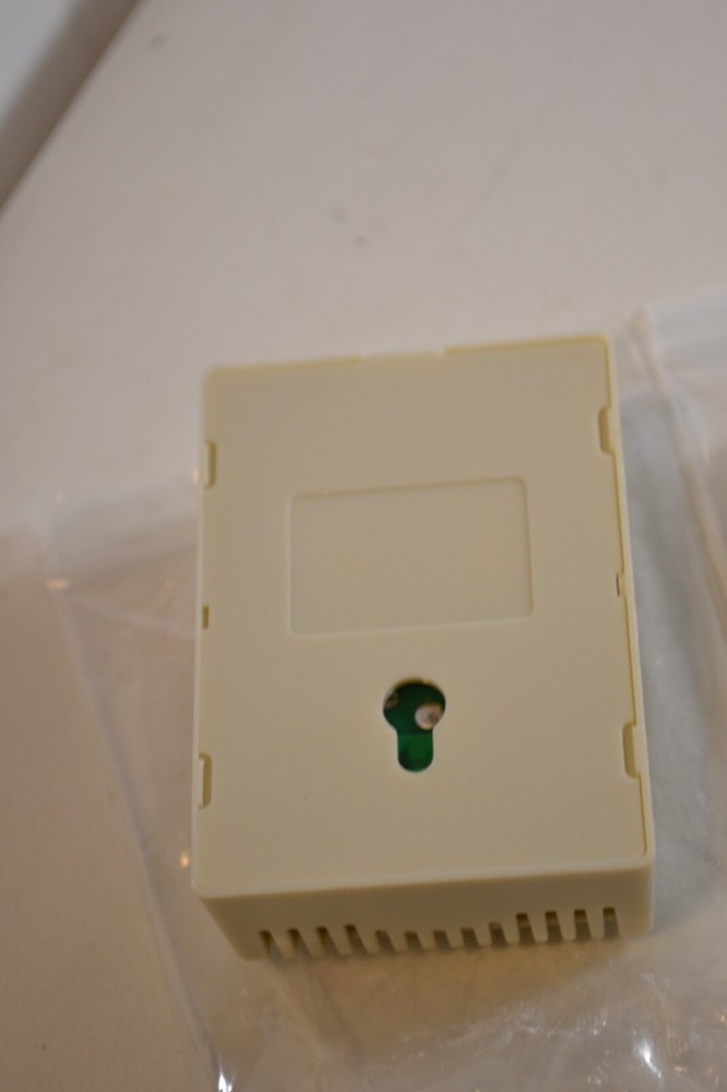 Enchufing Box & Remote