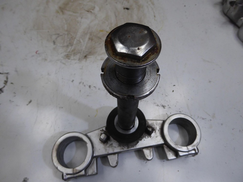 GENERIC TRIGGER SM50 2009 BOTTOM YOKE