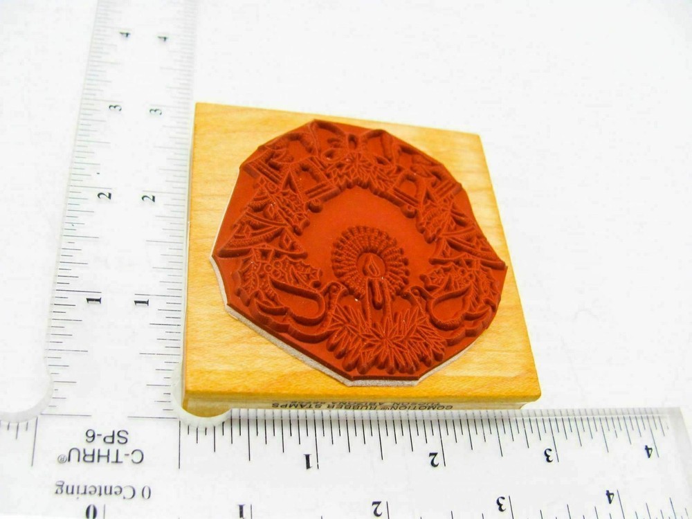Holiday Dove Wreath Rubber Stamp - Stamp Set A92