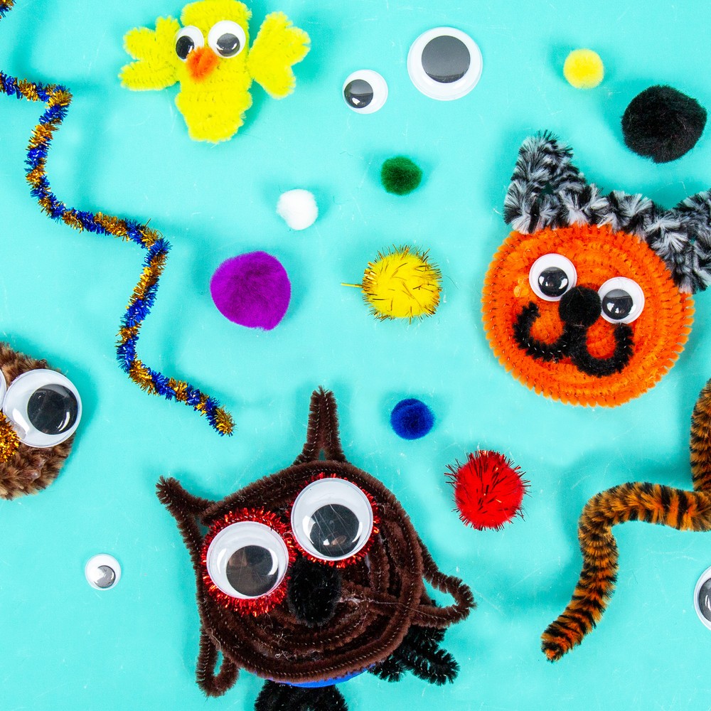 Hello Hobby Fuzzy Craft Kit, 300 Pieces