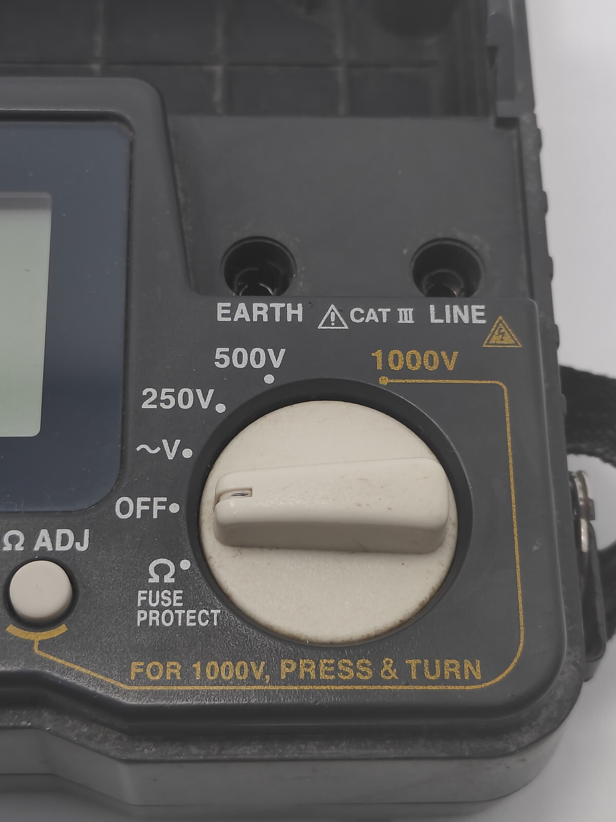 HIOKI 3454-11 DIGITAL HiTESTER , HC#301 (TESTED TURNS ON)