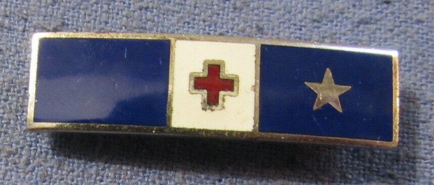 VINTAGE RED CROSS BAR PIN L.M.C. ON REVERSE