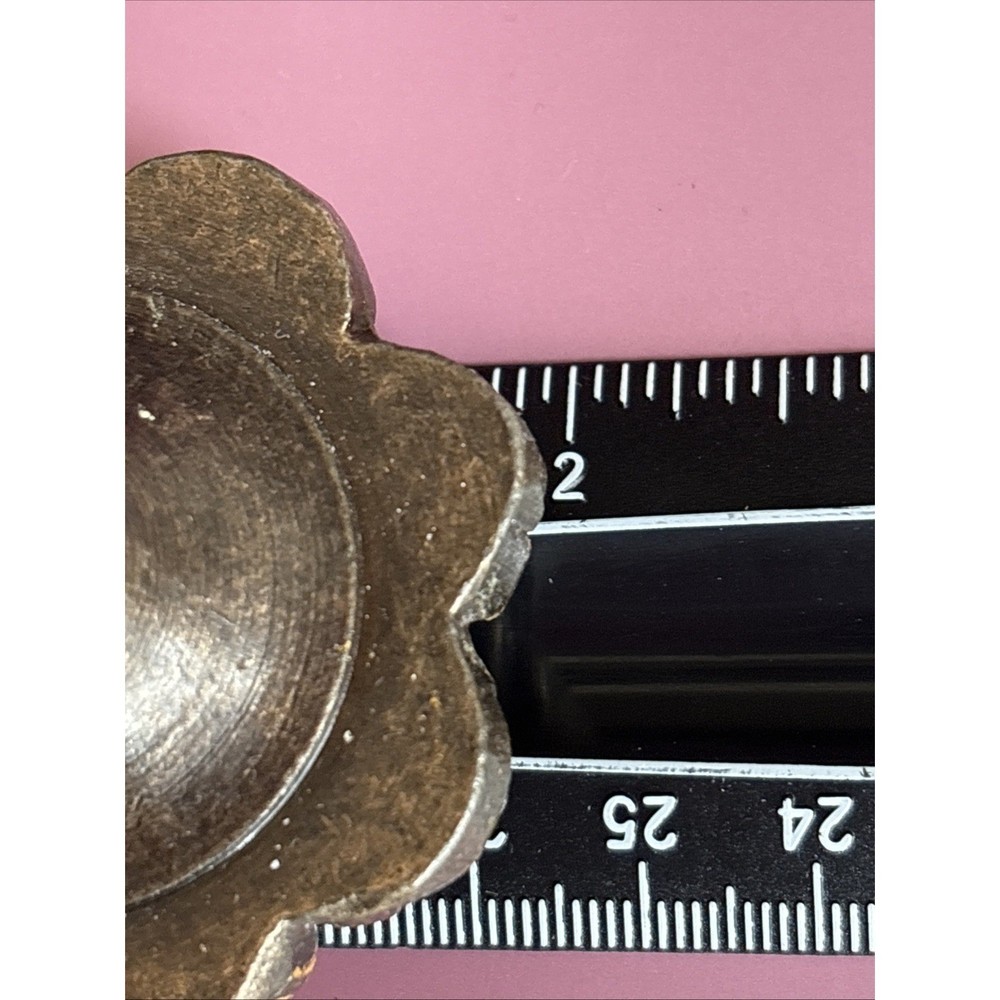 Rosette Floral Round Drawer Knobs or Pulls French Provincial 4 Large 6 Small