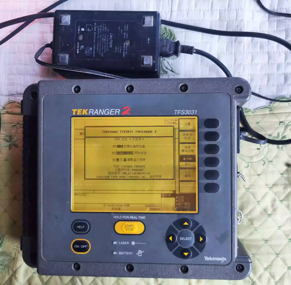1PCS Tektronix Tekranger TFS3031 Mini Optical Time Domain Reflectometer/da