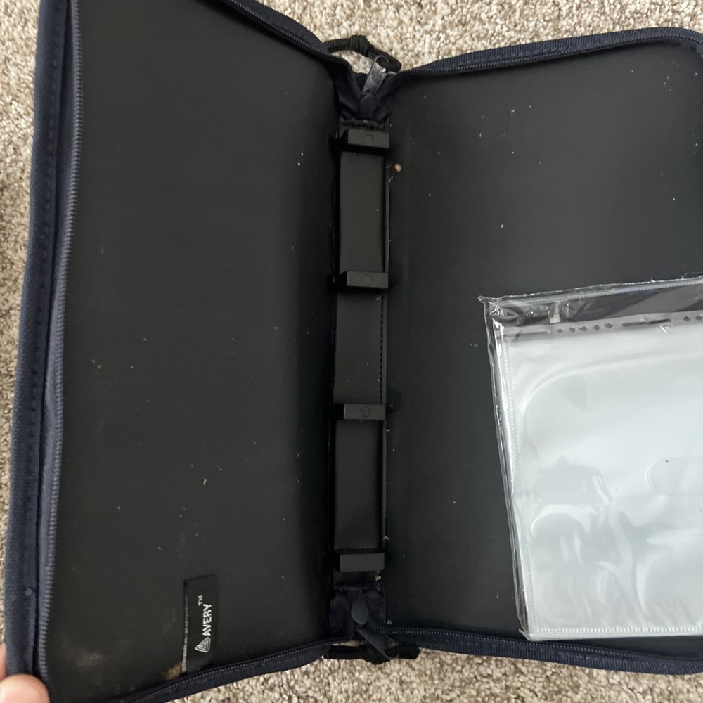 Avery CD Tracks Modular CD-ROM Storage System TracWallet 48