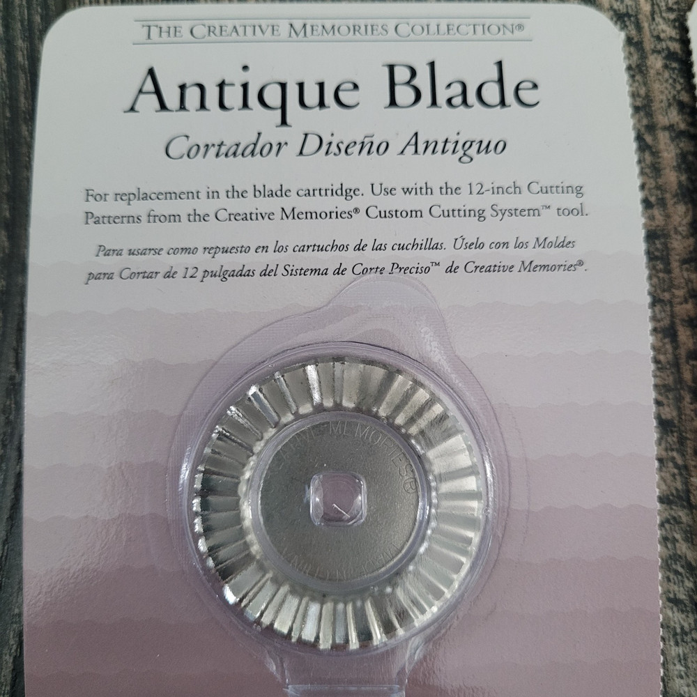 Creative Memories Antique Blade Replacement Custom Cutting System + Guards NEW!