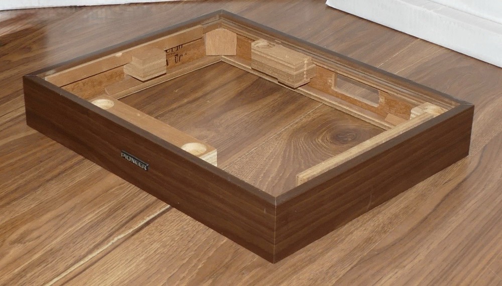 Pioneer PL-12D Turntable Plinth. Nice Shape!