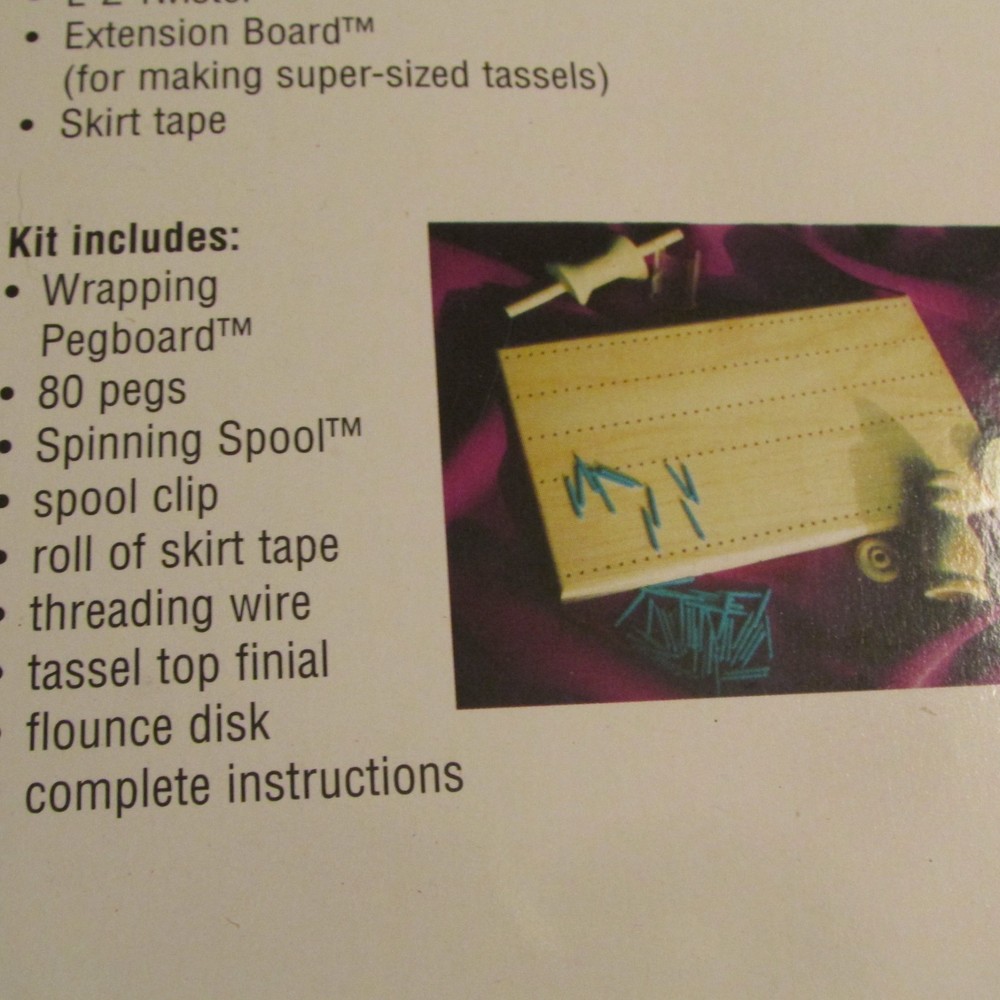 Darice Tassel Master 50001