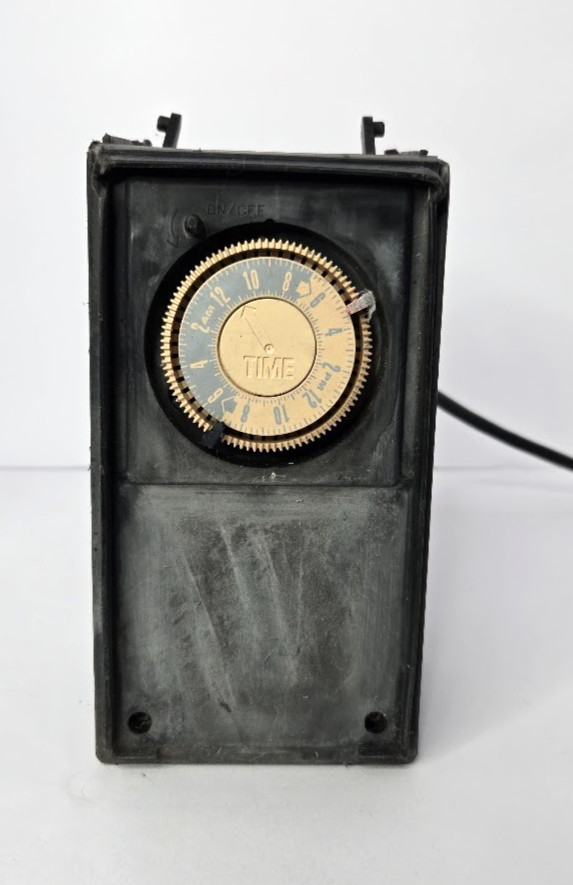 Landscape Lighting Transformer Timer Not Tested / Parts