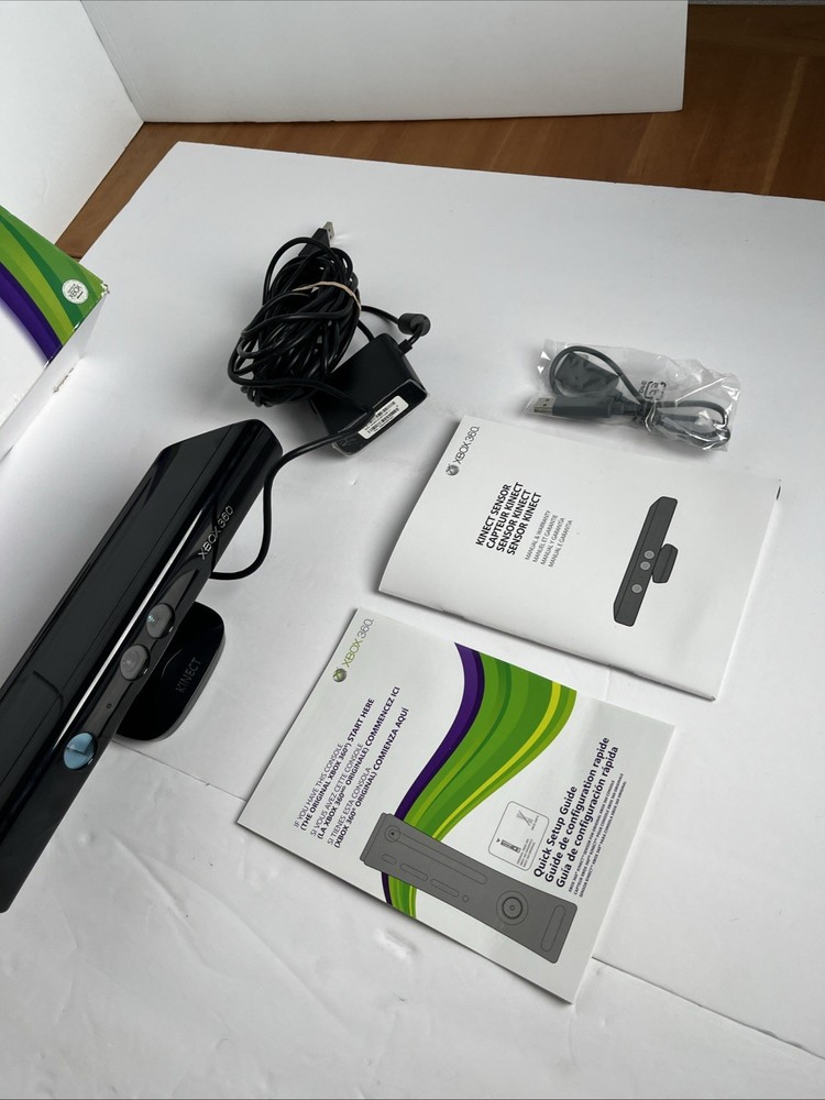 Microsoft Xbox 360 Kinect Sensor Model 1414 Motion Camera w/ Box Manuels, Etc