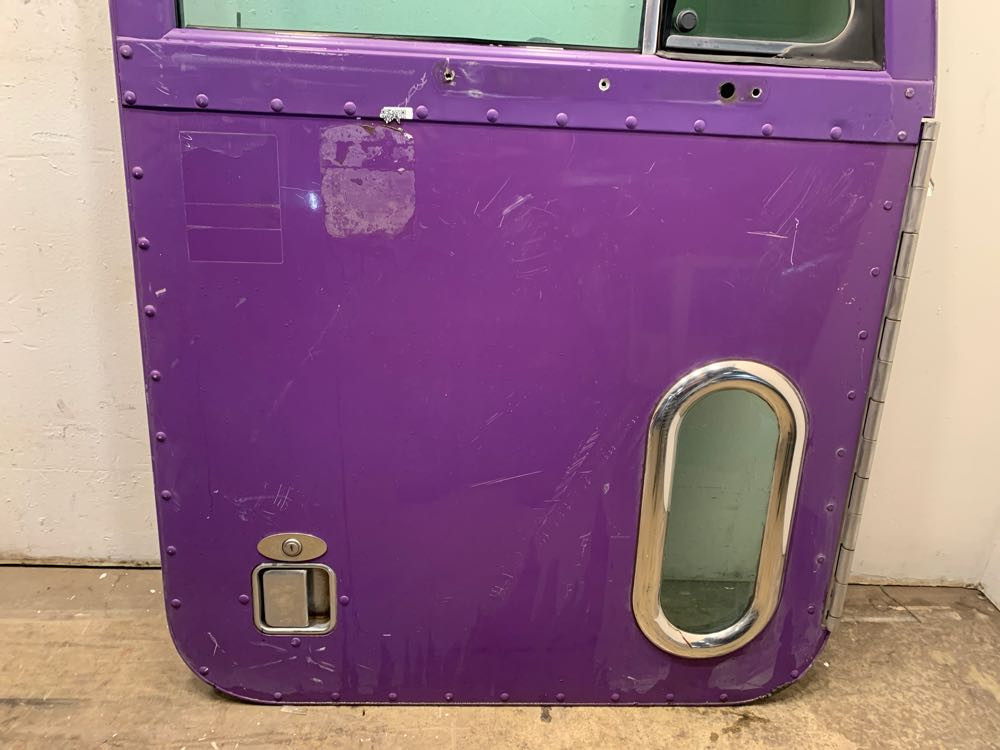 2000 Peterbilt 379 Door (606-13174)
