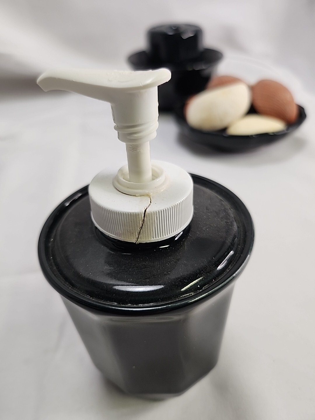 1980's Pfaltzgraff Swan Towel Holder Seashell Toothpaste Hand soap Bathroom Set