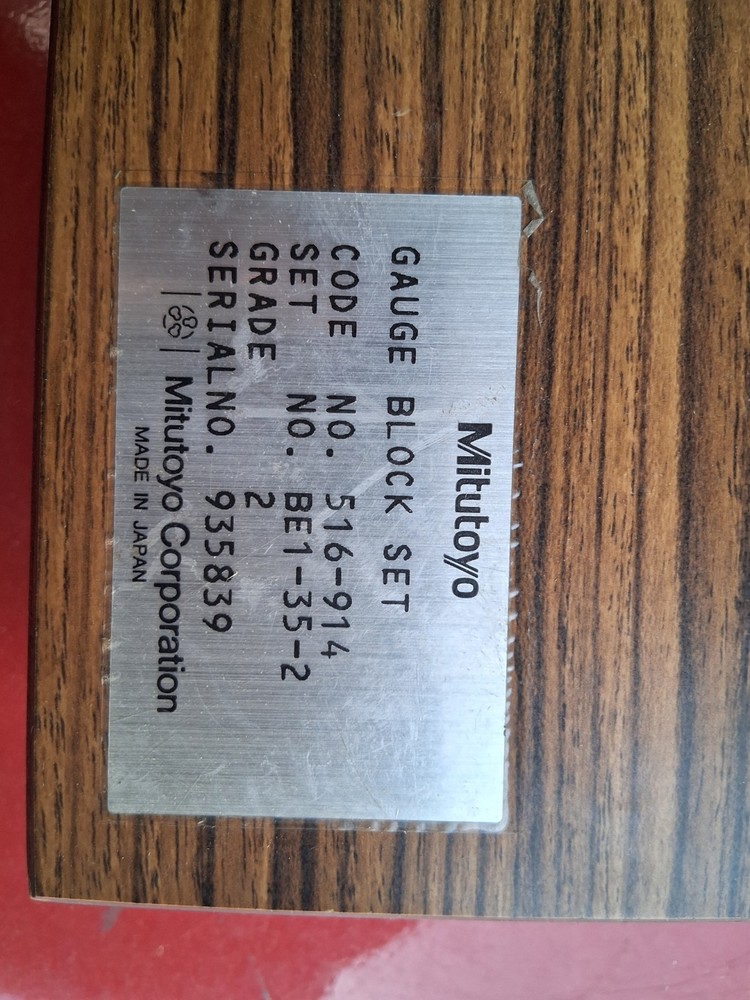 Complete Mitutoyo Gage Block Set #516-914 Grade 2