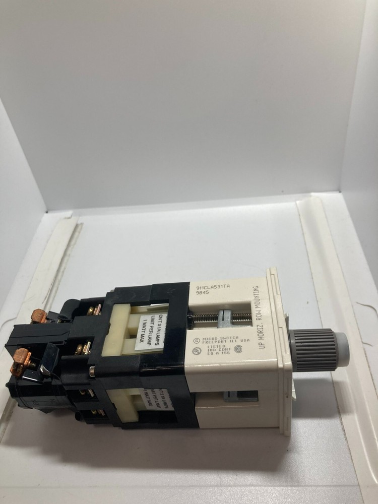 MICRO SWITCH 911CLA531TA SELECTOR MODULE  600VAC 125VDC 2NO-2NC NNB